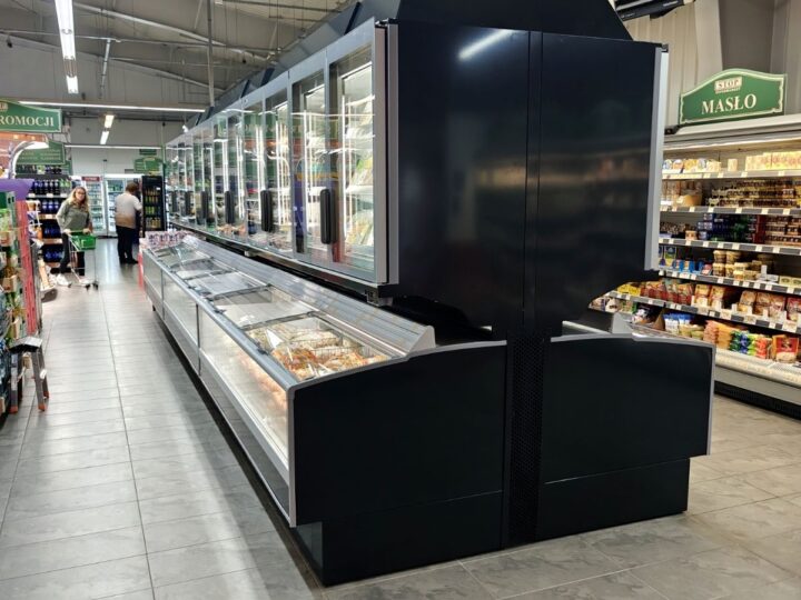 Wyspy mroźnicze SOUND TOP i BELUGA w supermarkecie w Wadowicach